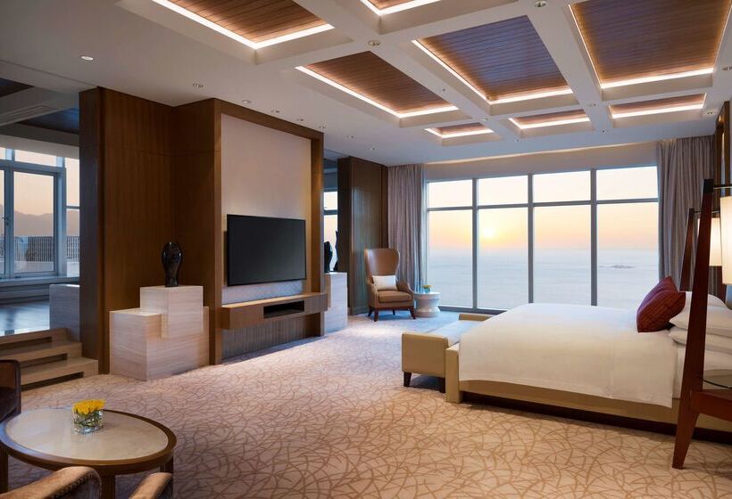 هتل Hyatt Regency Qingdao