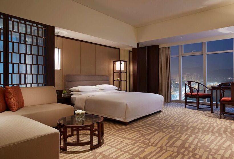 Отель Hyatt Regency Qingdao