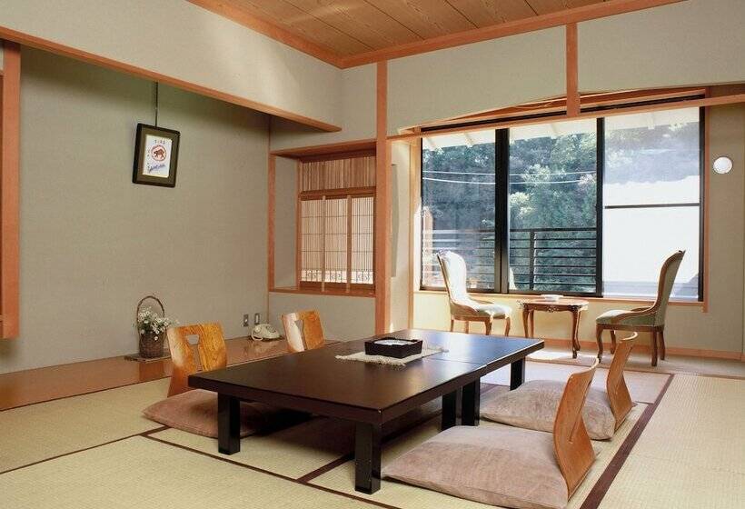 Отель Kawayu Onsen Fujiya
