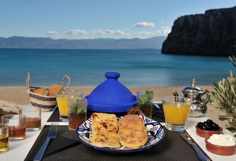 בית מלון כפרי Mercure Quemado Al Hoceima Resort