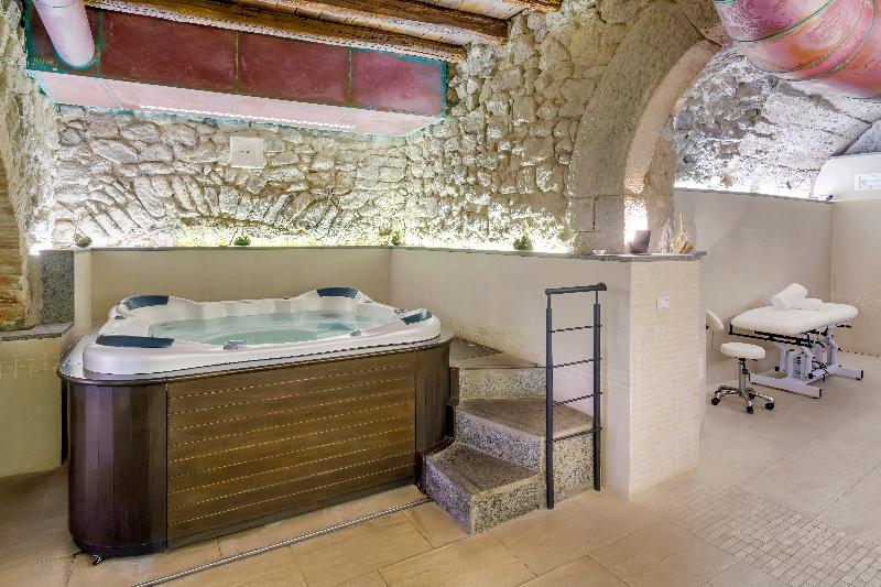 هتل Palazzo Catalani Resort