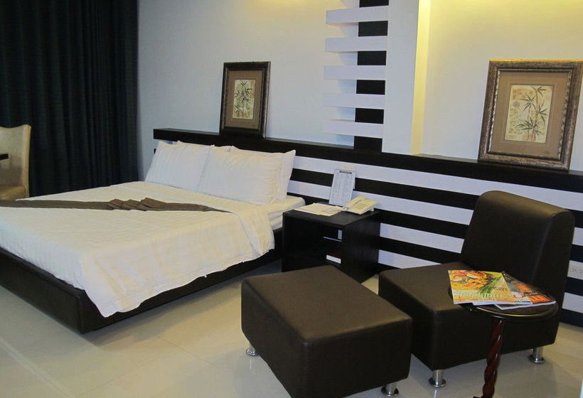 ホテル The Metropolis Suites Davao