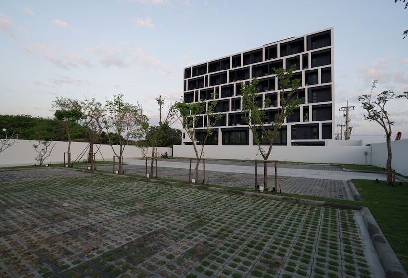 Blumonkey Hub & Hotel Chanthaburi