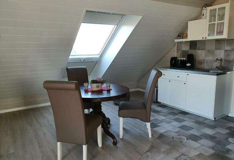 هتل Apartmenthaus In Walle