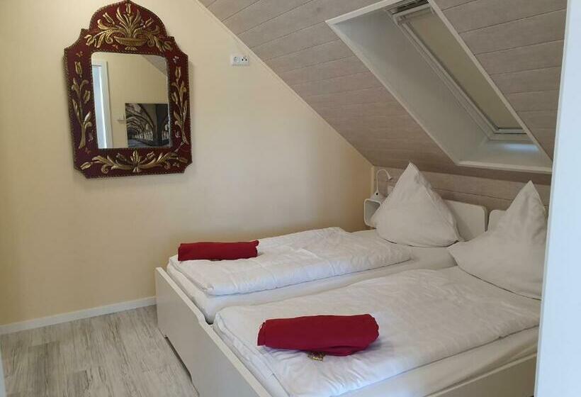 هتل Apartmenthaus In Walle