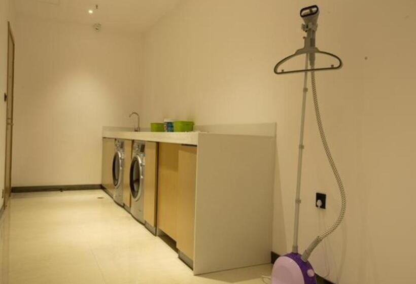 هتل City Comfort Inn Huanggang Luotian Yishui Waitan