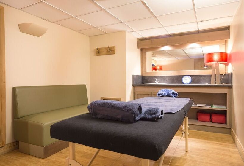 هتل Hôtel Club Mmv Les 2 Domaines
