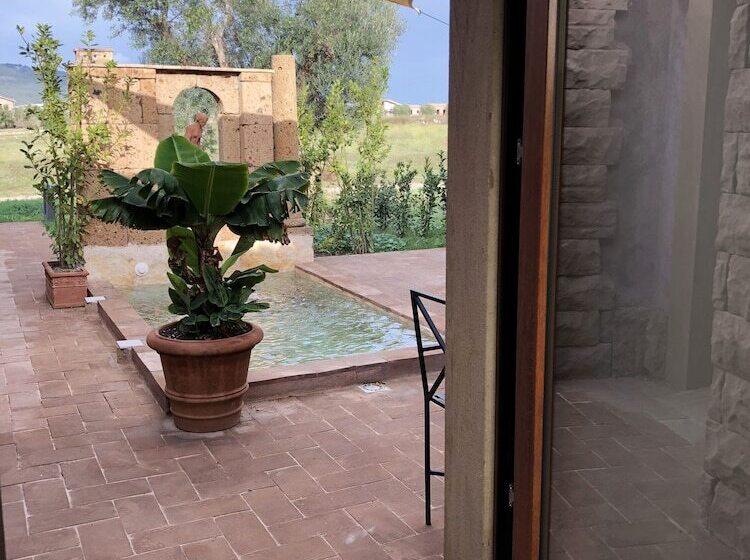 Отель Resort Fonte Vulci