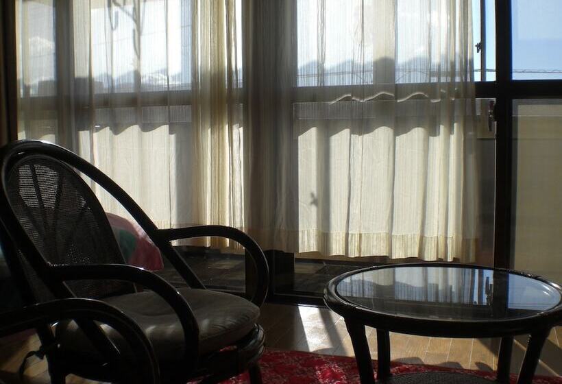 پانسیون Marina Bay Numazu