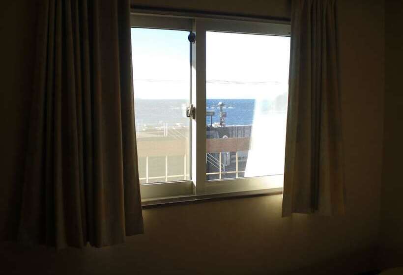 پانسیون Marina Bay Numazu