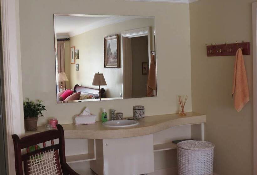 צימר Makarios On The River