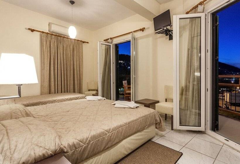 هتل Akti Fine Rooms