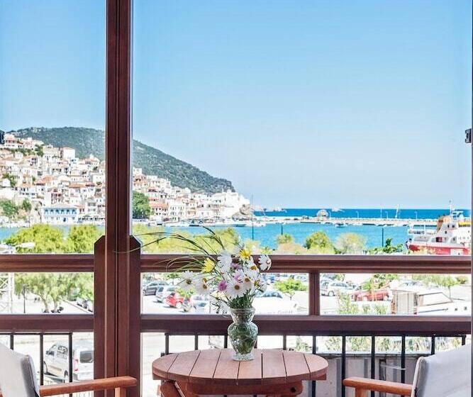 هتل Akti Fine Rooms