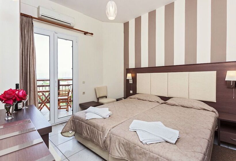 هتل Akti Fine Rooms