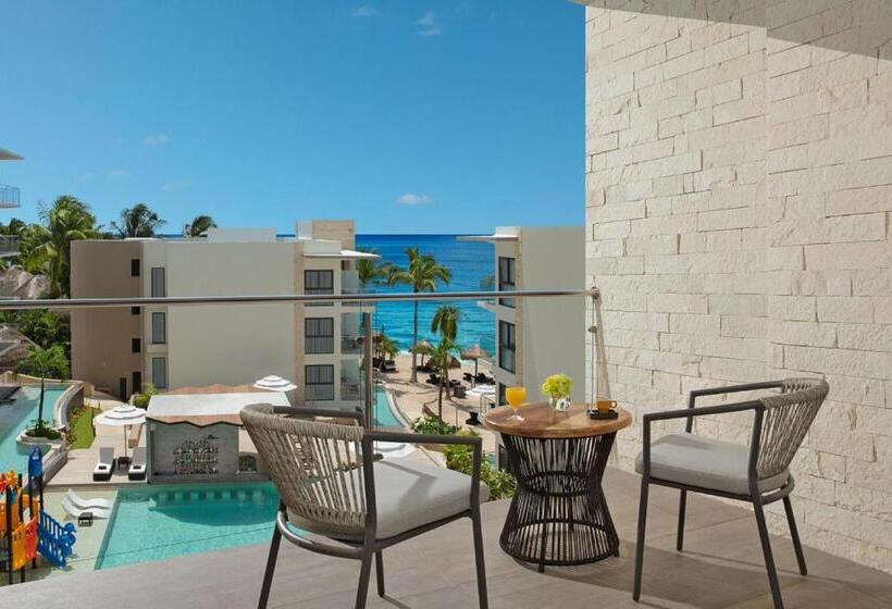 هتل Dreams Cozumel Cape Resort & Spa