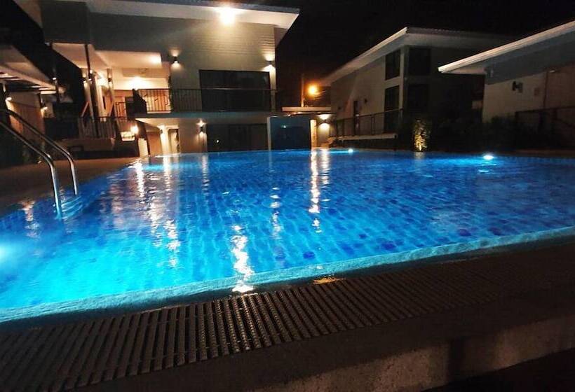 هتل Sea Mountain Villa Resort & Pool Bar