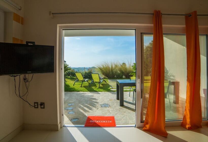 هتل Villas Agua Dulce   Loft La Roca