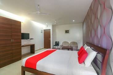 Oyo 454 Hotel Aravindar Residency