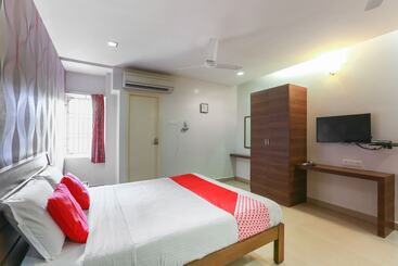 Oyo 454 Hotel Aravindar Residency