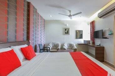 Oyo 454 Hotel Aravindar Residency
