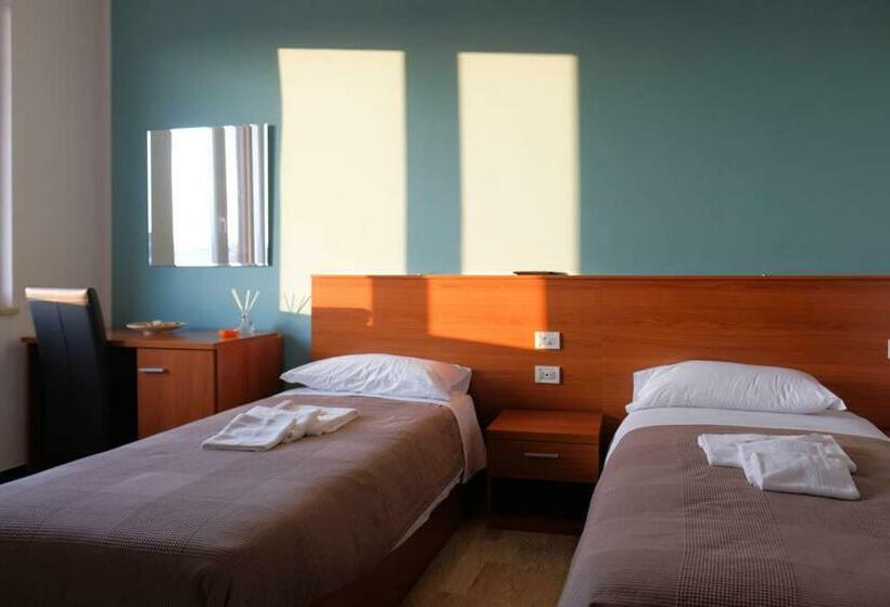 فندق Marosticana 008