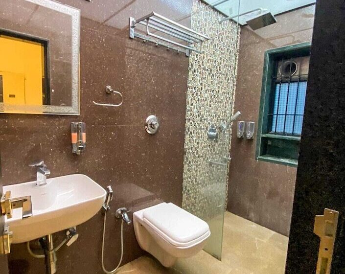 בית מלון כפרי Shubham Inn