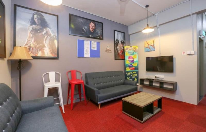 فندق Spot On 90449 Bed Station Guest House Dormitory