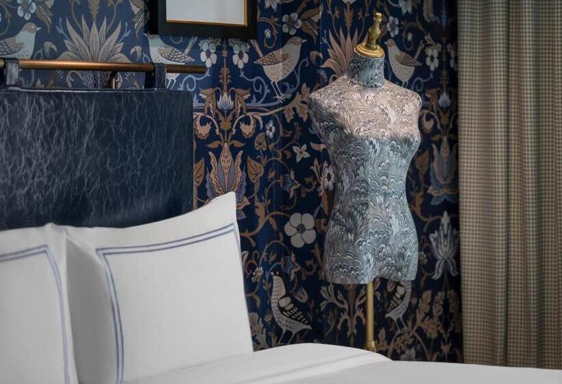 هتل The Dorian, Autograph Collection
