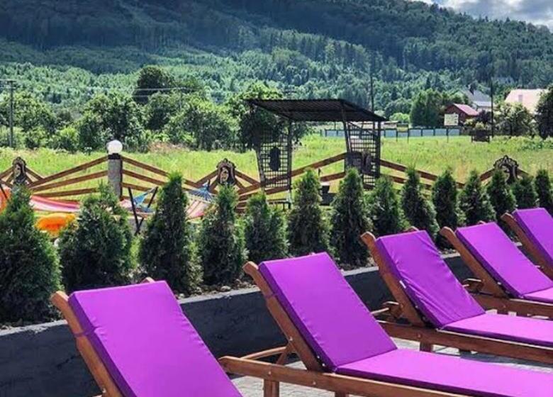 בית מלון כפרי Four Seasons In Carpathians