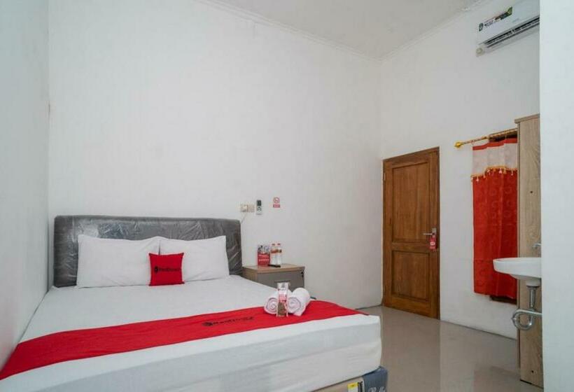 ホテル Reddoorz Near Rs Mitra Keluarga Waru