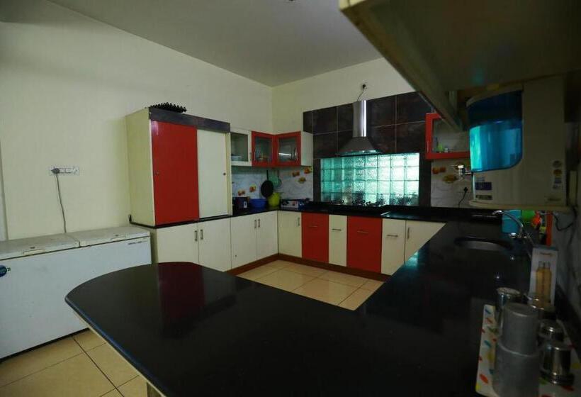 호텔 The Ideal Nest Kumbakonam