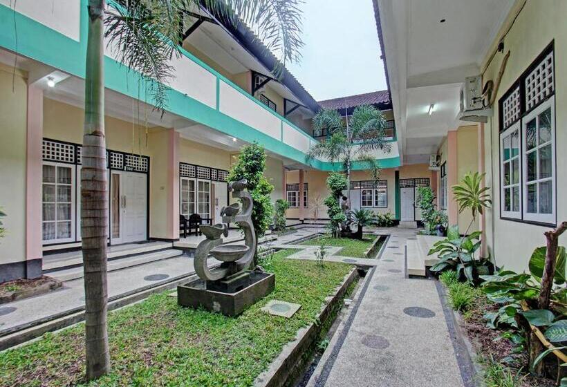 بنسيون Guest House Universitas Mataram