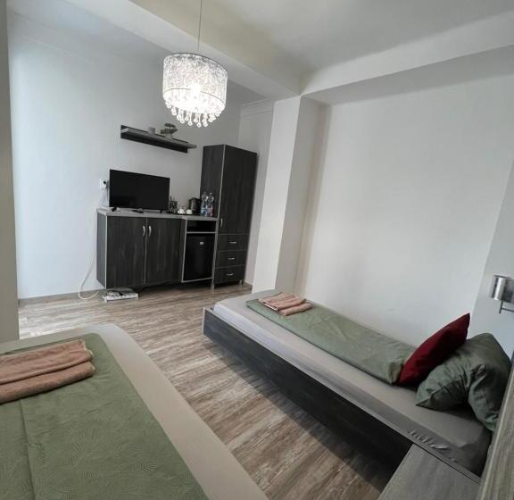 تختخواب و صبحانه Duna Centroom
