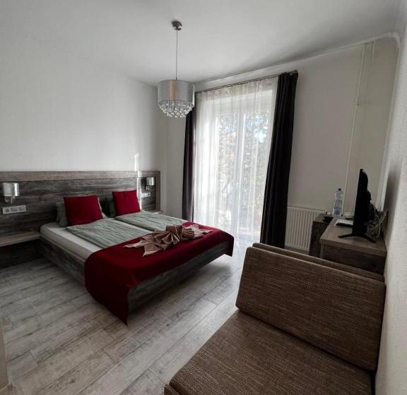تختخواب و صبحانه Duna Centroom