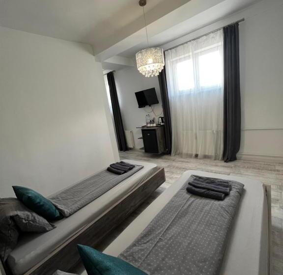 تختخواب و صبحانه Duna Centroom