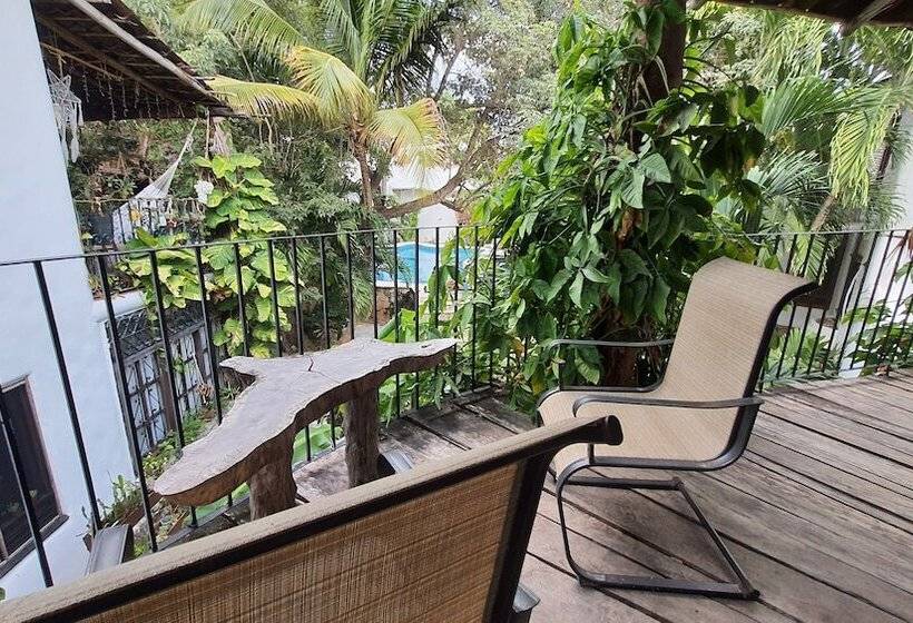 تختخواب و صبحانه Hippie Villa Cancun