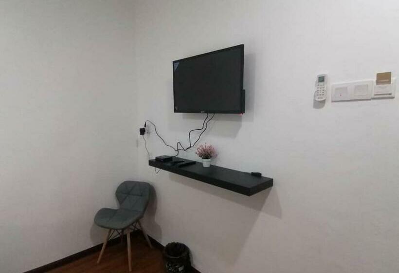 فندق Hi Techstay