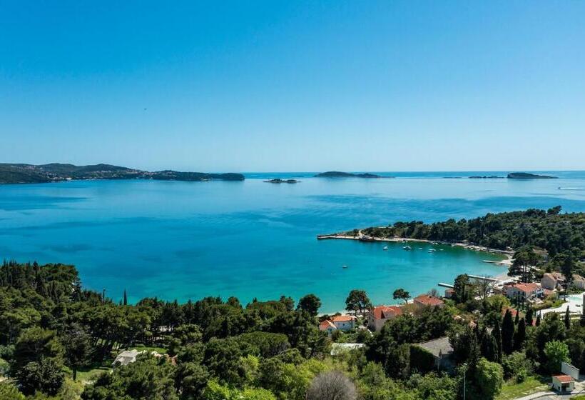 هتل Apartments And Rooms With Parking Space Mlini, Dubrovnik   8835