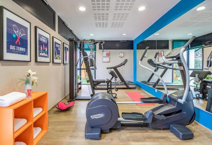 هتل Appart City Confort Grenoble Inovallée
