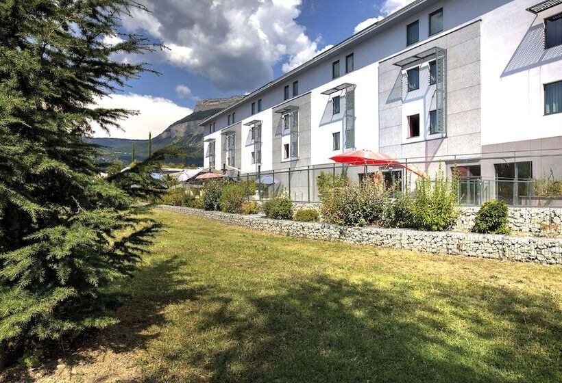 هتل Appart City Confort Grenoble Inovallée