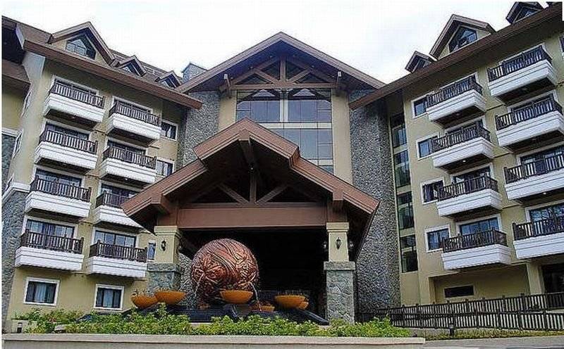 هتل Azalea Residences Baguio