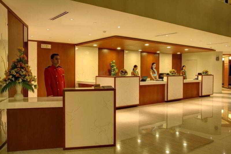 فندق Azalea Residences Baguio