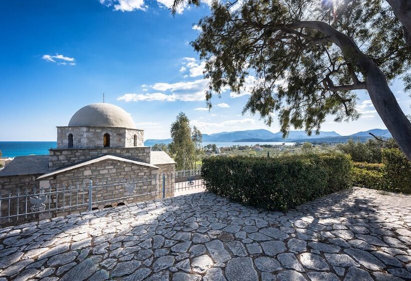 בית מלון כפרי Cavo Grosso