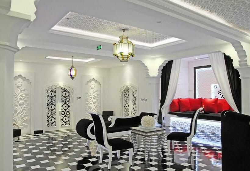 Fotos del hotel Chloe Gallery:  13