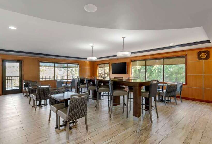 هتل Comfort Suites Stockbridge Atlanta South