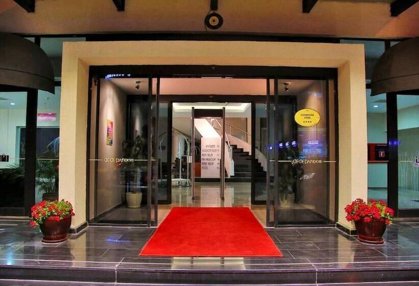 בית מלון כפרי Dedepark