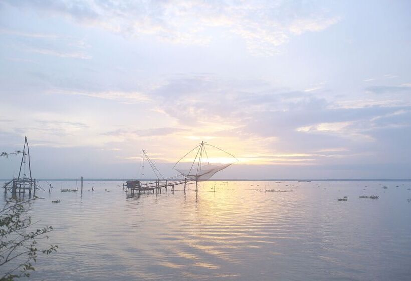 Отель Deshadan Backwater Resort The Best Sunrise View