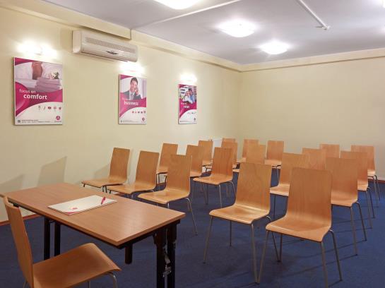 ホテル Focus  Bydgoszcz