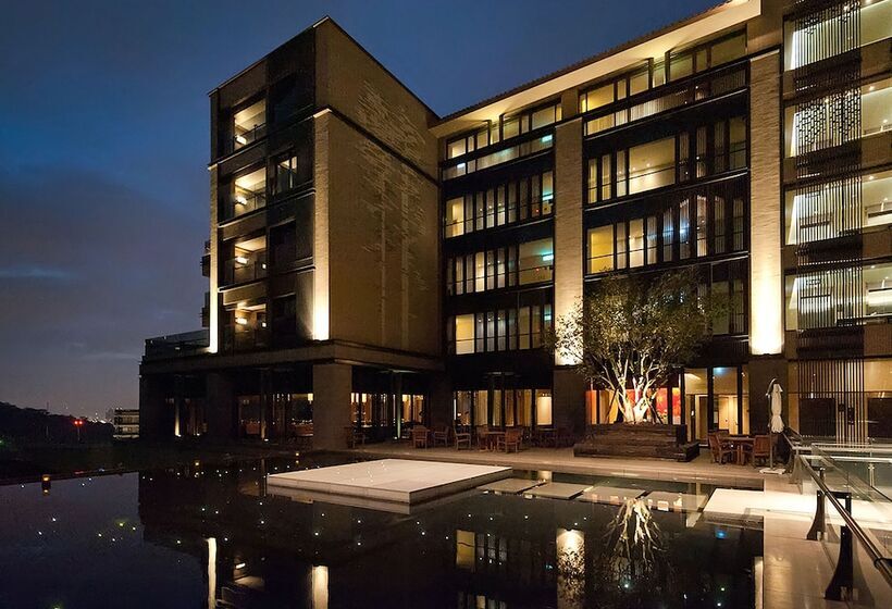 هتل Grand View Resort Beitou