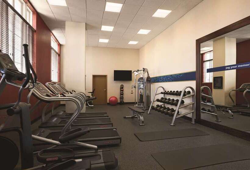 בית מלון כפרי Hampton Inn & Suites Bradenton Downtown Historic District